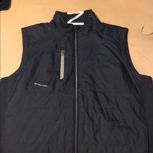 ZeroRestriction Golf Vest size Medium